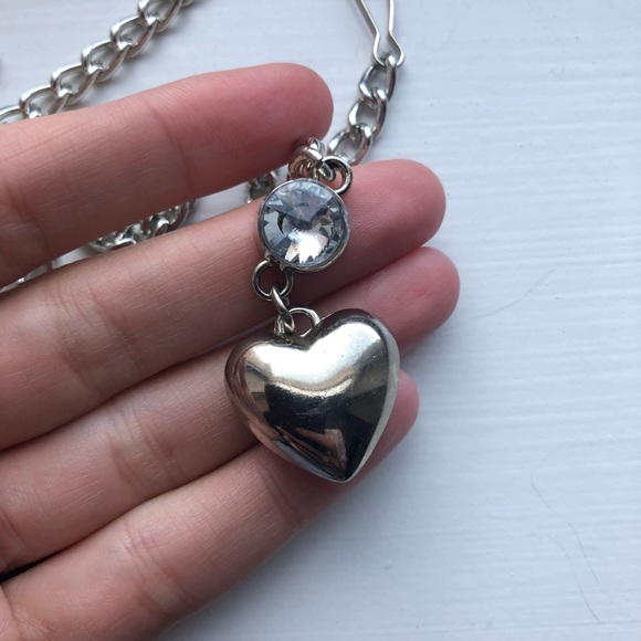 Vintage silver heart & diamond pendant necklace - Picture 3 of 7